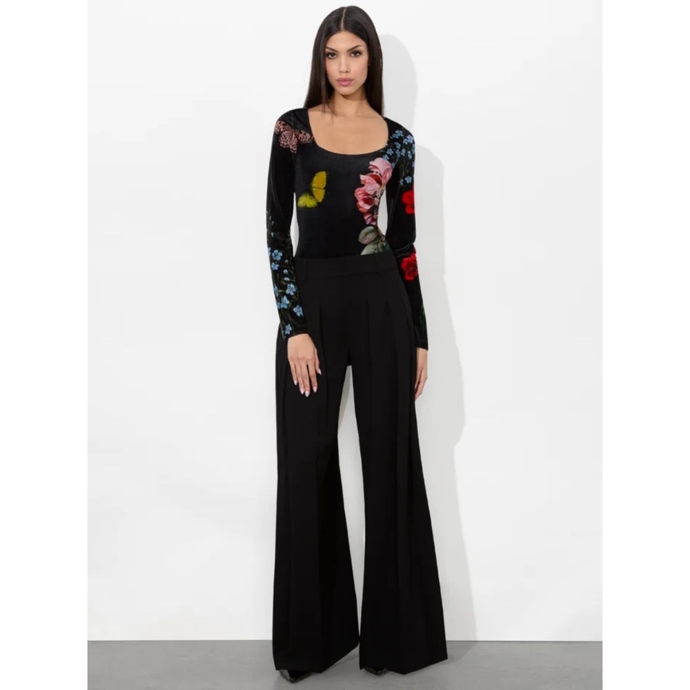 Alice + Olivia Delaina Long Sleeve Top In The Wind Floral Butterfly M NWT $275 - Picture 2 of 12